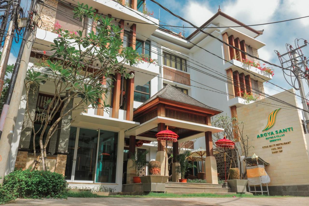 เดอ ศรี ซาเรน เรสซิเดนซ์ Hotel เซมินยัค ภายนอก รูปภาพ