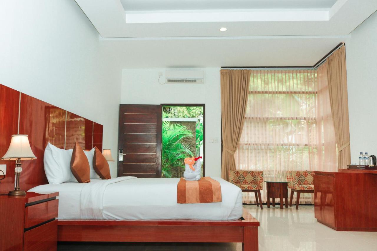 เดอ ศรี ซาเรน เรสซิเดนซ์ Hotel เซมินยัค ภายนอก รูปภาพ