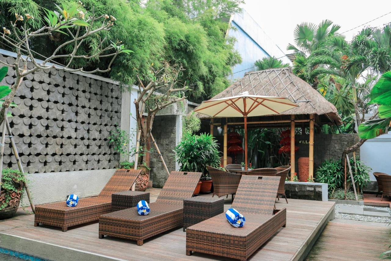 เดอ ศรี ซาเรน เรสซิเดนซ์ Hotel เซมินยัค ภายนอก รูปภาพ