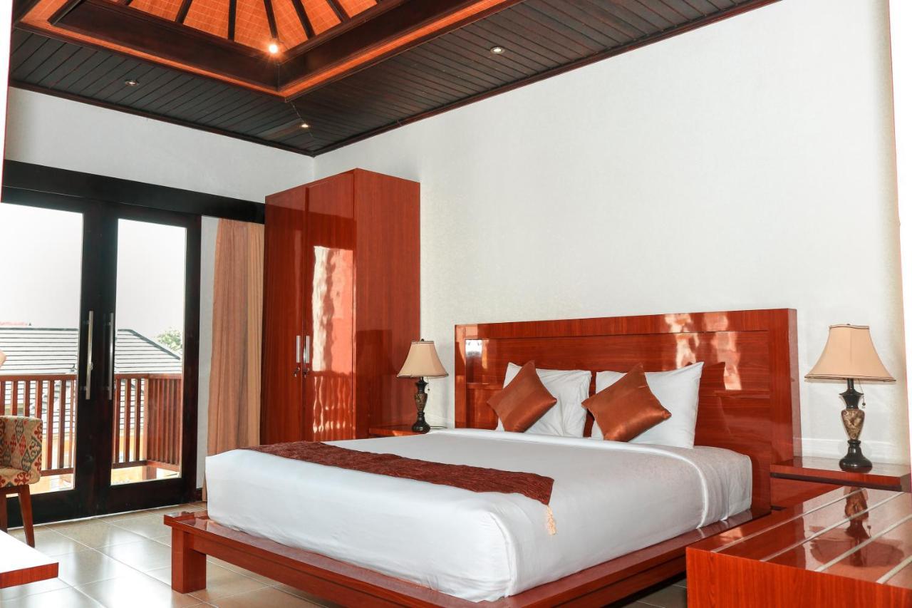 เดอ ศรี ซาเรน เรสซิเดนซ์ Hotel เซมินยัค ภายนอก รูปภาพ