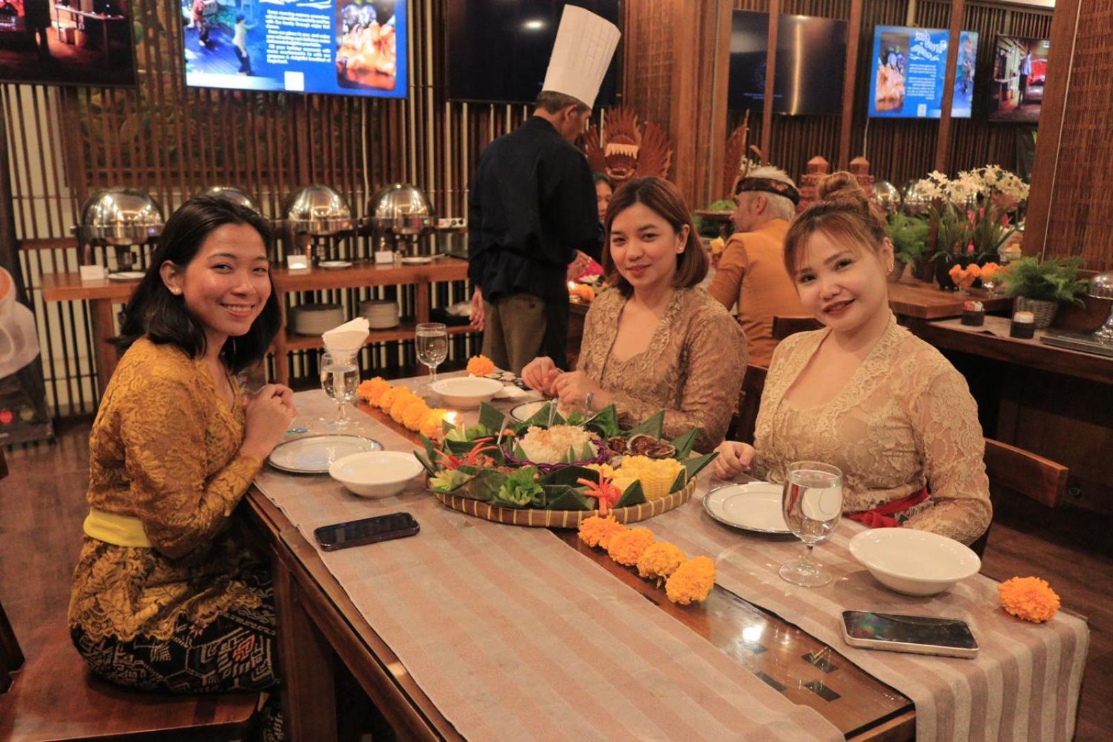 เดอ ศรี ซาเรน เรสซิเดนซ์ Hotel เซมินยัค ภายนอก รูปภาพ